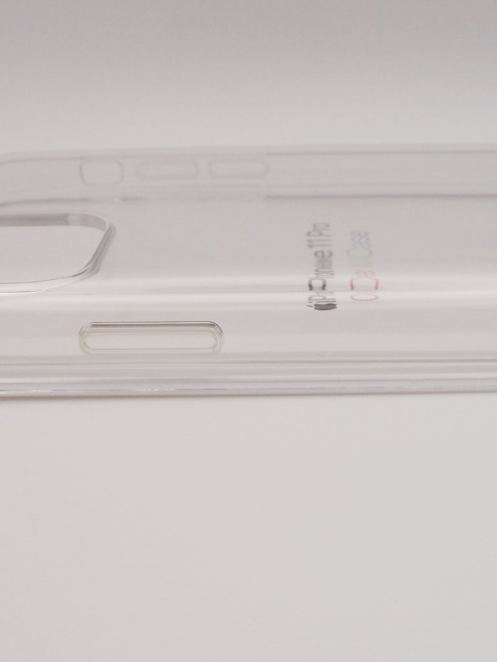 iPhone 11 Pro Crystal Clear Case — Anti‑Yellow — Lightweight — NEW - Picture 4 of 7